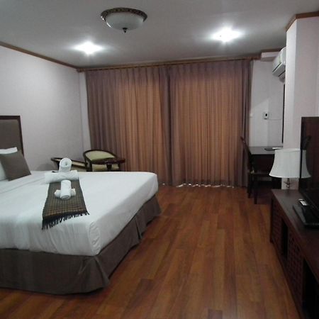 Abricole At Pattaya Hill Apartment Luaran gambar