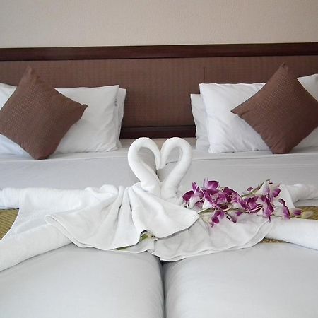 Abricole At Pattaya Hill Apartment Luaran gambar