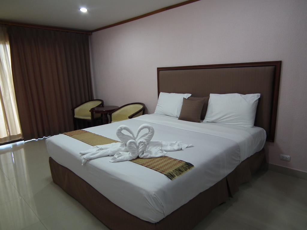 Abricole At Pattaya Hill Apartment Luaran gambar