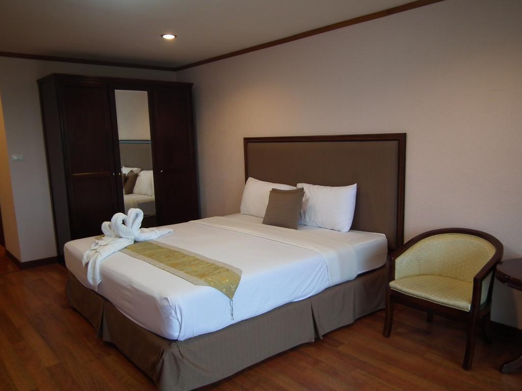 Abricole At Pattaya Hill Apartment Luaran gambar