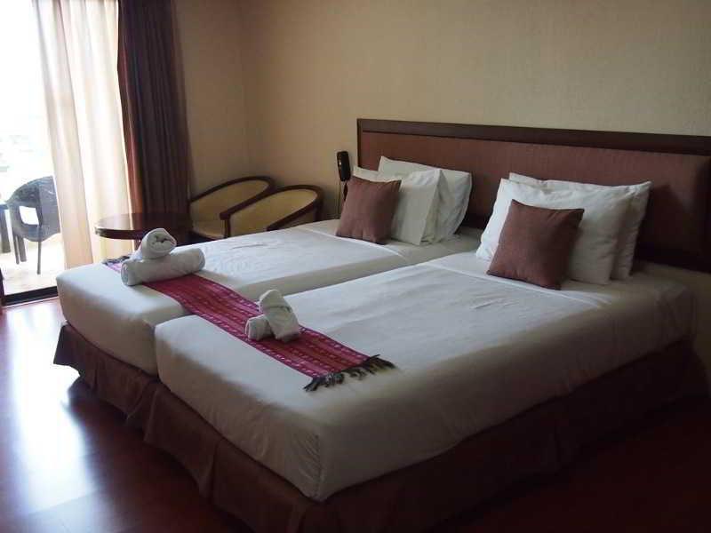 Abricole At Pattaya Hill Apartment Luaran gambar